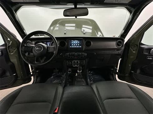 Used 2022 Jeep Wrangler Unlimited Sport image 20