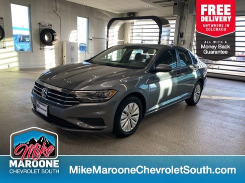 Used 2020 Volkswagen Jetta S image 1