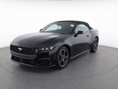 Used 2024 Ford Mustang Premium RWD image 8