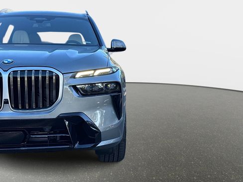 New 2026 BMW X7 xDrive40i w/ M Sport Package image 9