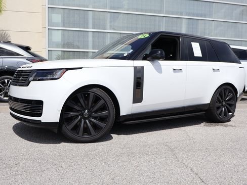 Used 2023 Land Rover Range Rover SV AWD/4WD image 1