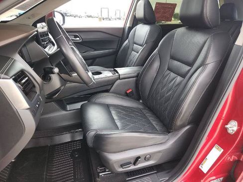 Certified 2023 Nissan Rogue Platinum w/ Platinum Premium Package FWD image 13