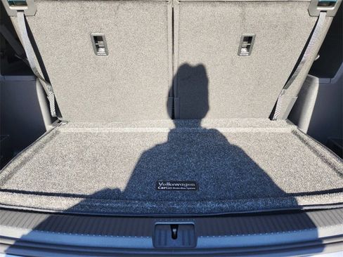 New 2025 Volkswagen Atlas SEL Premium R-Line image 31