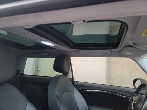 Used 2010 MINI Cooper S FWD image 25