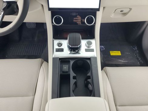 New 2026 Jaguar F-PACE R-Dynamic S AWD/4WD image 12