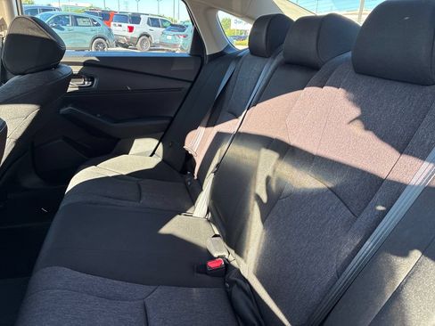 Certified 2023 Honda Accord EX image 21
