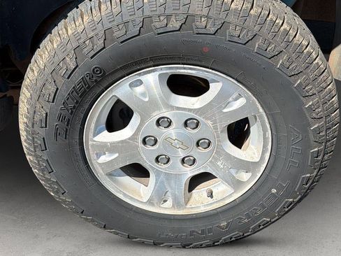 Used 2003 Chevrolet Avalanche 4x4 w/ Suspension Package, Off-Road image 29