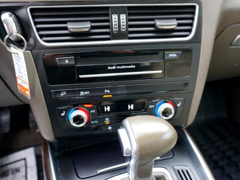 Used 2017 Audi Q5 2.0T Premium Plus image 18