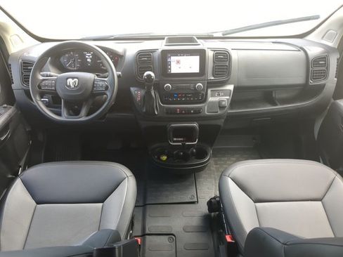 Used 2026 RAM ProMaster 2500 w/ Convenience Group FWD image 17