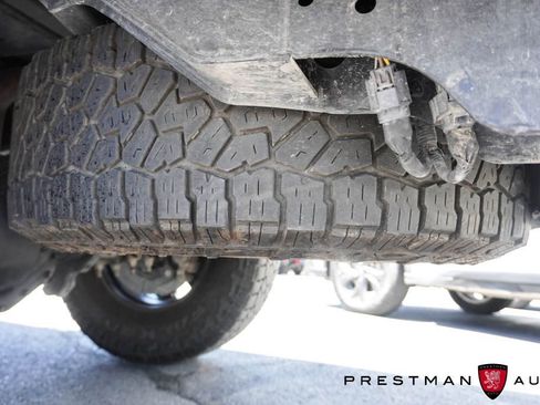 Used 2022 Ford F250 Lariat w/ Tremor Off-Road Package AWD/4WD image 27