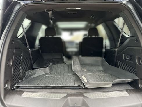 Used 2021 GMC Yukon Denali w/ Denali Premium Package image 20