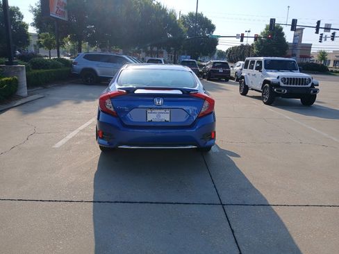 Used 2019 Honda Civic LX image 4