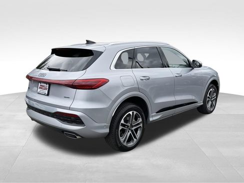 New 2026 Audi Q5 Premium AWD/4WD image 7