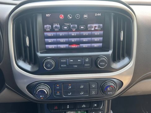 Used 2016 GMC Canyon SLT AWD/4WD image 11