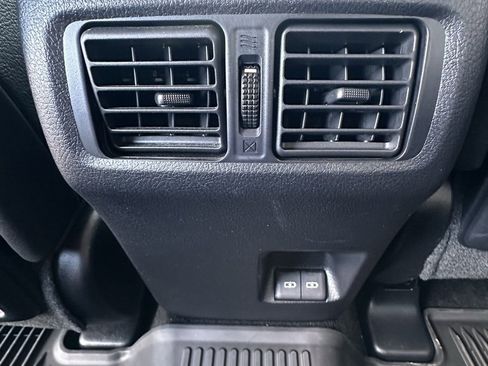 Used 2023 Toyota 4Runner Limited image 32