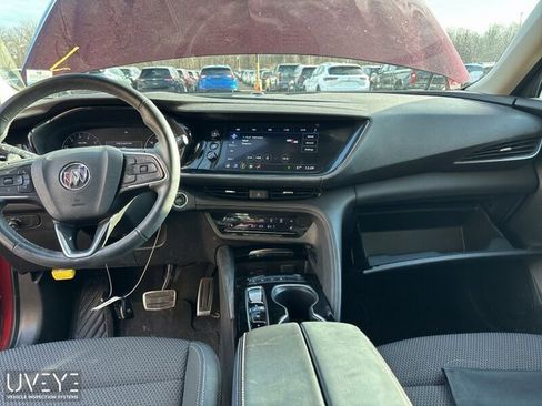 Used 2024 Chevrolet Traverse Z71 image 8