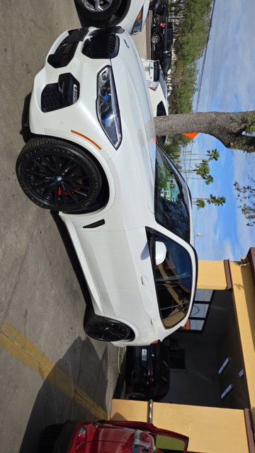 Used 2021 BMW X5 M50i w/ Executive Package AWD/4WD image 4
