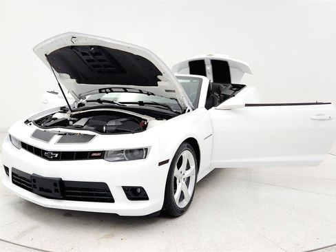Used 2015 Chevrolet Camaro SS w/ RS Package RWD image 31