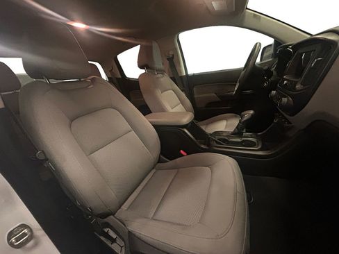 Used 2022 Chevrolet Colorado W/T w/ WT Convenience Package image 15