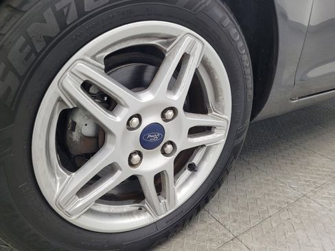 Used 2019 Ford Fiesta SE image 31