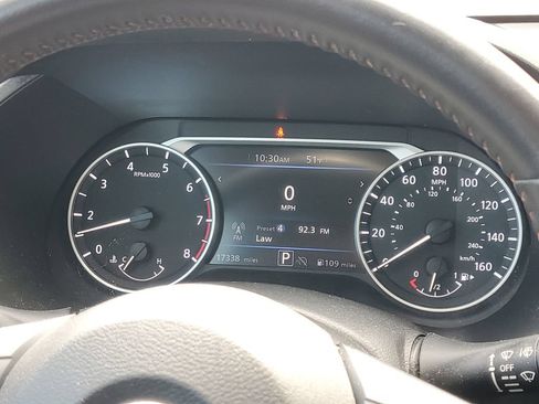 Used 2024 Nissan Sentra SR FWD image 26