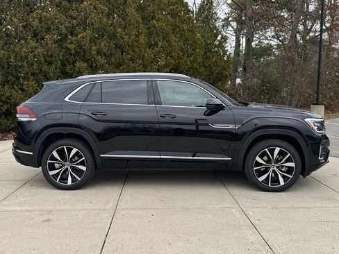 New 2026 Volkswagen Atlas Cross Sport SEL Premium R-Line AWD/4WD image 7
