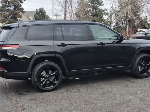 New 2025 Jeep Grand Cherokee L Limited w/ Luxury Tech Group II AWD/4WD image 9
