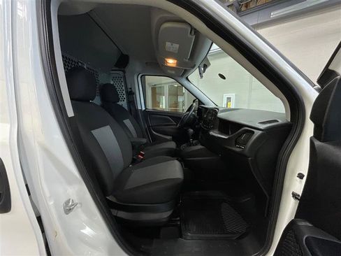 Used 2020 RAM ProMaster City Tradesman SLT FWD image 22