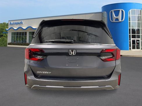 New 2026 Honda Odyssey EX-L image 4