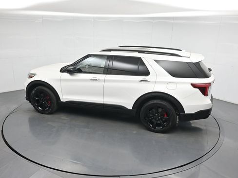 Certified 2023 Ford Explorer ST w/ Equipment Group 401A AWD/4WD image 42