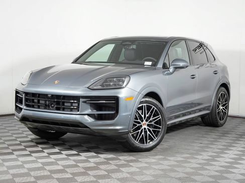 New 2026 Porsche Cayenne AWD/4WD image 1
