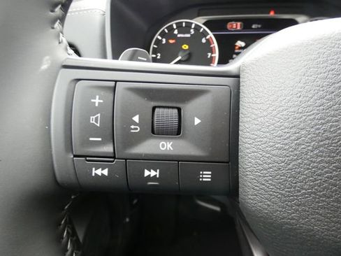 New 2026 Nissan Rogue SV w/ Cold Weather Package AWD/4WD image 13