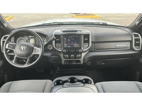 Used 2024 RAM 3500 Big Horn AWD/4WD image 19