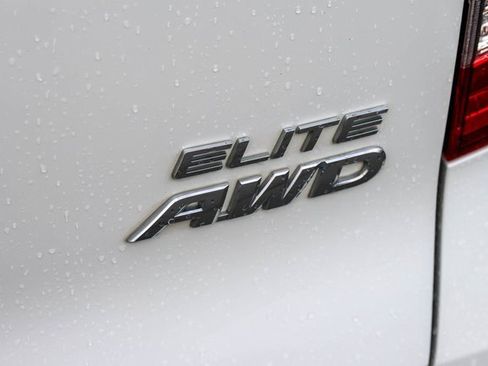 Used 2022 Honda Pilot Elite image 8