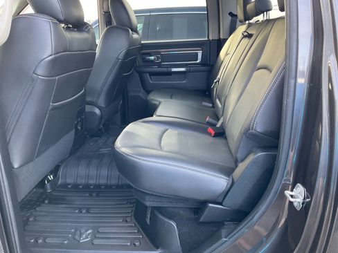 Used 2017 RAM 2500 Laramie w/ Sport Appearance Group image 18