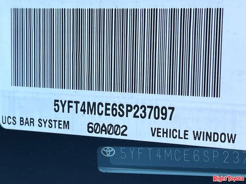 Certified 2025 Toyota Corolla XSE FWD image 34