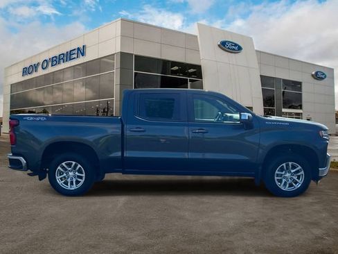 Used 2021 Chevrolet Silverado 1500 LT w/ Bed Protection Package AWD/4WD image 6