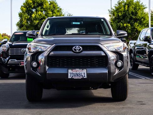 Used 2014 Toyota 4Runner SR5 Premium RWD image 2