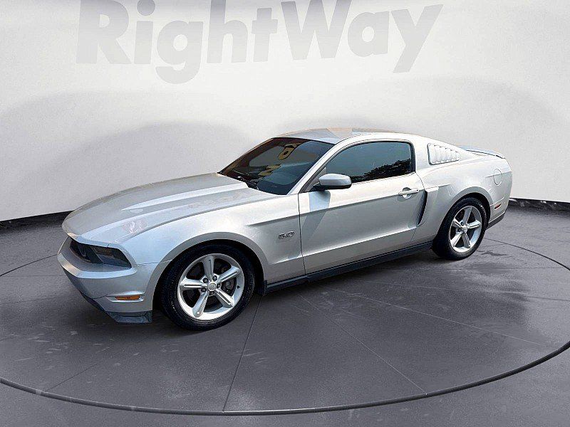 Used 2011 Ford Mustang GT Premium w/ GT Coupe Accessory Pkg 1 RWD image 1