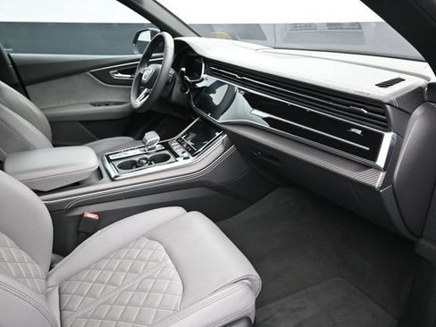 Used 2024 Audi SQ8 Prestige w/ Prestige Package AWD/4WD image 18
