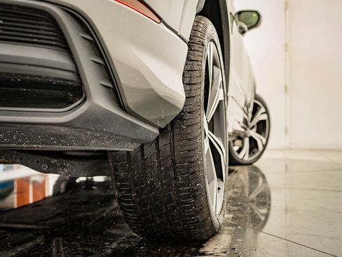 Used 2023 Audi Q3 2.0T Premium Plus w/ Premium Plus Package image 46