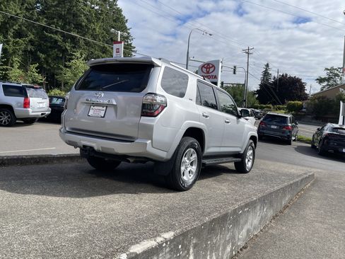 Certified 2024 Toyota 4Runner SR5 Premium w/ Moonroof Package AWD/4WD image 7