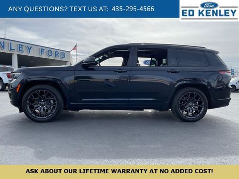 Used 2023 Jeep Grand Cherokee L Summit AWD/4WD image 2