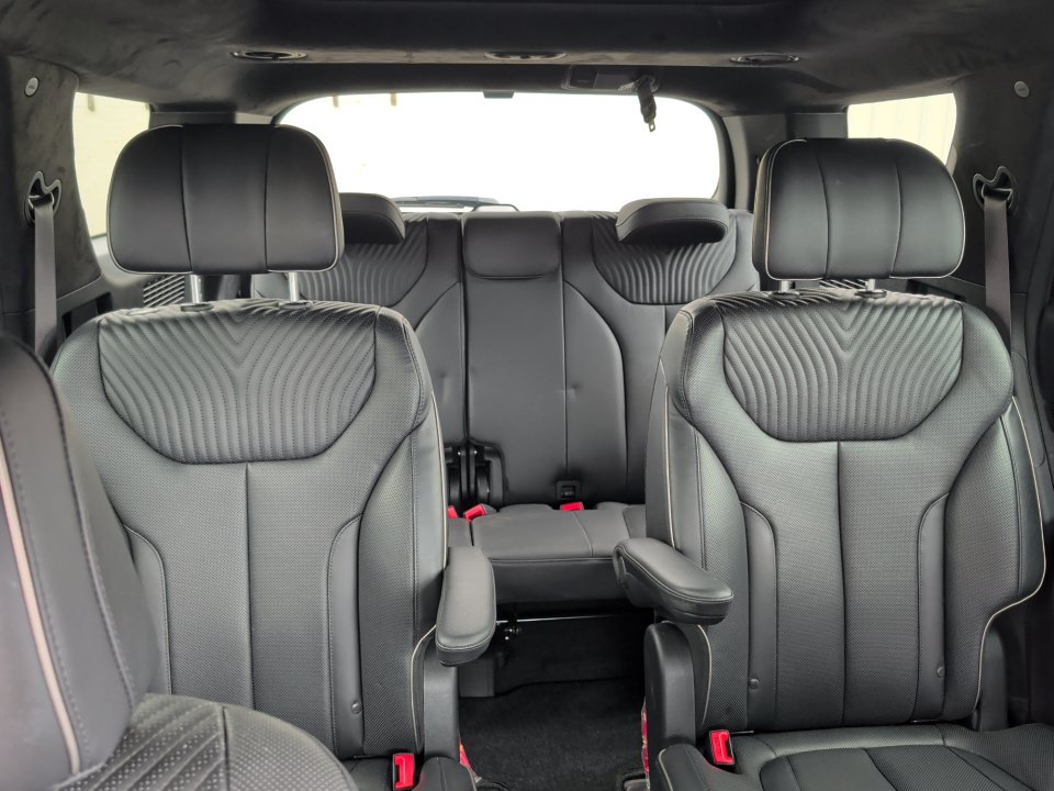 Used 2024 Hyundai Palisade Calligraphy AWD/4WD image 29