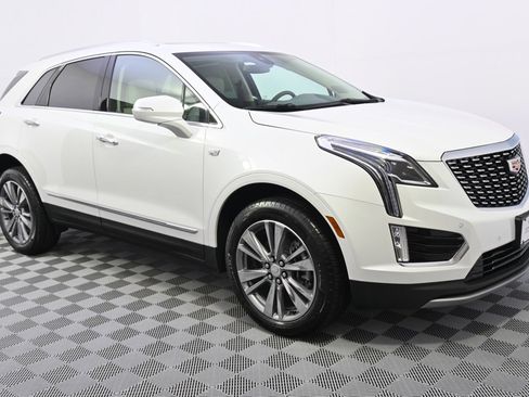 New 2025 Cadillac XT5 Premium Luxury w/ LPO, Floor Liner Package image 8