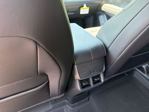 New 2027 GMC Terrain Elevation w/ Elevation Premium Package AWD/4WD image 21