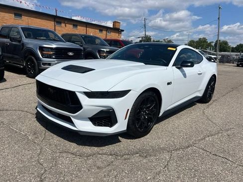 Certified 2025 Ford Mustang GT Premium w/ GT Performance Package RWD image 26