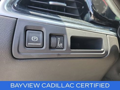 Certified 2025 Cadillac XT5 Premium Luxury FWD image 28