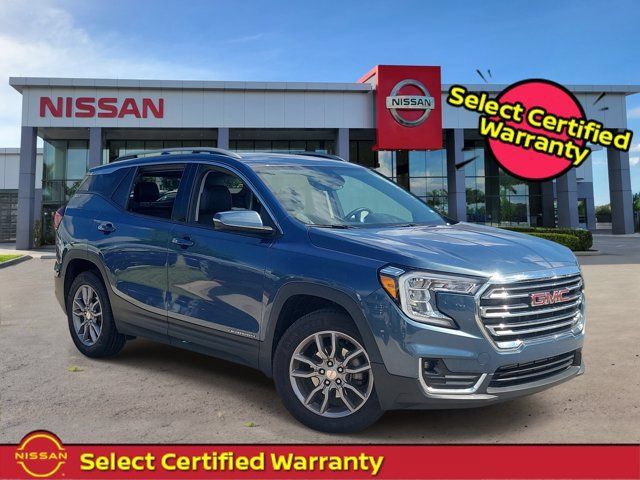 Used 2024 GMC Terrain SLT FWD image 1