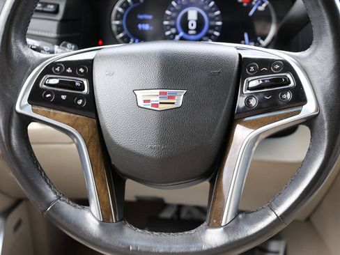 Used 2020 Cadillac Escalade ESV Premium Luxury AWD/4WD image 19